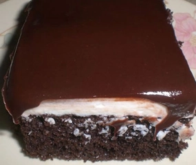 Ağlayan Islak Kek Tarifi ve Malzemeleri